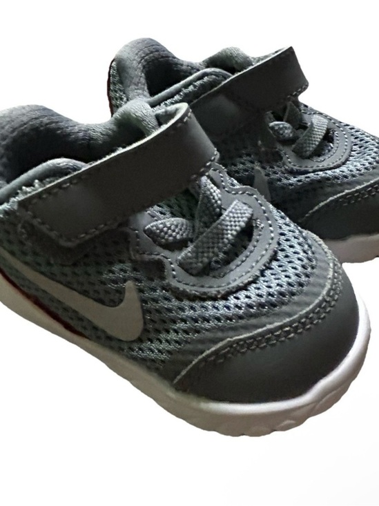 Nike Other - NWOT Toddler Nike Grey Sneakers Size 3 Easy On Easy Off First Walker